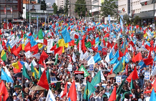 Marcha: Protesto, Confiança e Luta - Lisboa, 23 de Maio de 2009