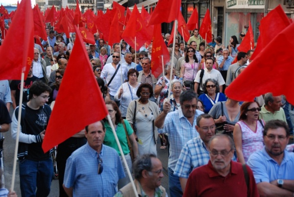 PCP junta mais de 5 000 em Lisboa contra as injustiças