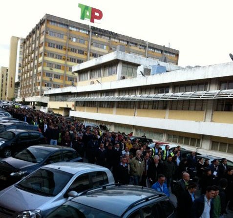 Plenário e concentração de trabalhadores do grupo TAP