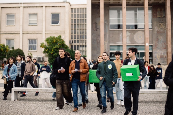 Sessão Pública «COP 28. O Capitalismo não é Verde»