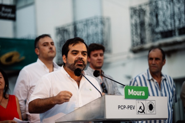 Sessão Pública em Moura