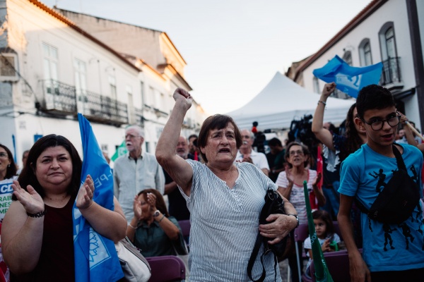 Sessão Pública em Moura