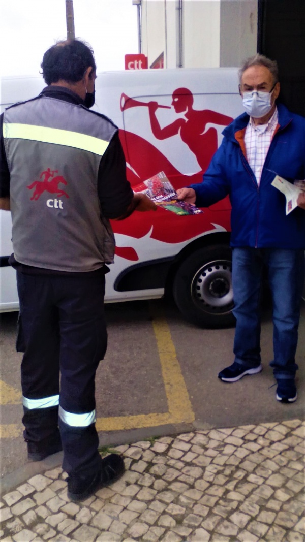 With workers in 500 workplaces