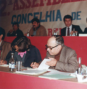 José Vitoriano na 2.ª Assembleia da Organização Concelhia de Faro, 20 Dezembro 2001