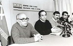 José Vitoriano, Carlos Carvalhas e Francisco Lopes numa Conferência de Imprensa sobre Reunião do Comité Central do PCP, 26 Novembro 1982