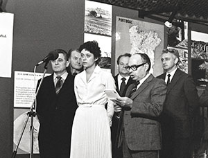José Vitoriano na inauguração da exposição dos 60 anos do PCP na Checoslováquia, 1982